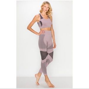 New Seamless Sports Bra workout set 2 pc pink